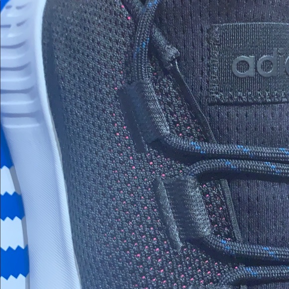 NEW Adidas Wmns Tubular Dusk Sneaker - Picture 6 of 6